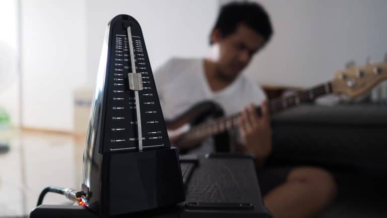 Top 10 Best Metronomes for Guitar Players & Musicians in 2022